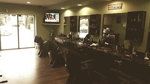 Retro Barber Shop Moycullen