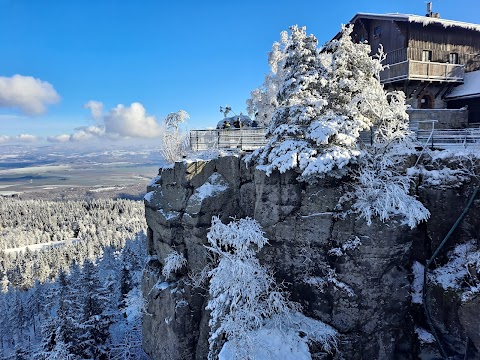 Schronisko PTTK na Szczelińcu