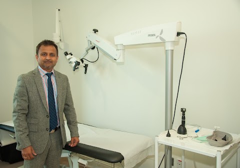 Dr Deepak Kumar - Audiology Clinic