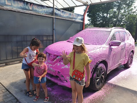 Lux Wash Автомийка самообслуговування