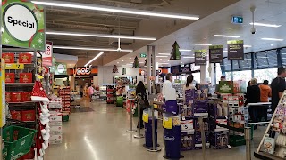 Woolworths Coburg Station