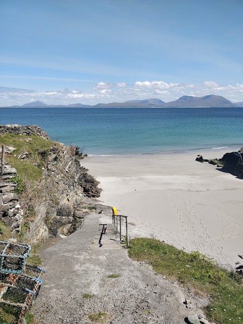 Inishturk Community Club, Restaurant & Shop