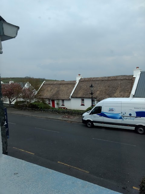 Renvyle Thatched Cottages