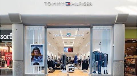 Tommy Hilfiger