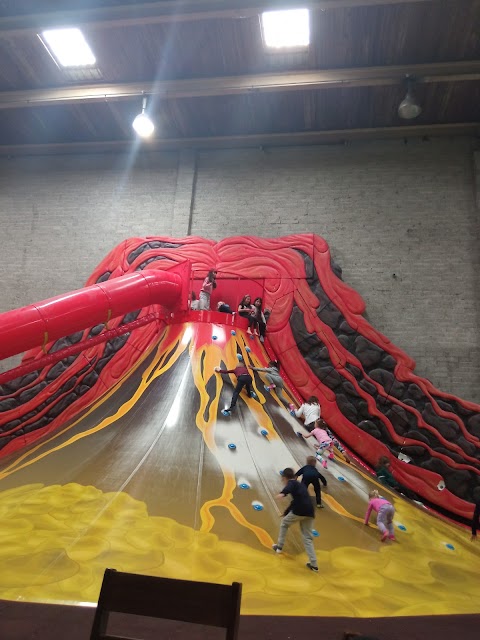 Suas Climbing Centre