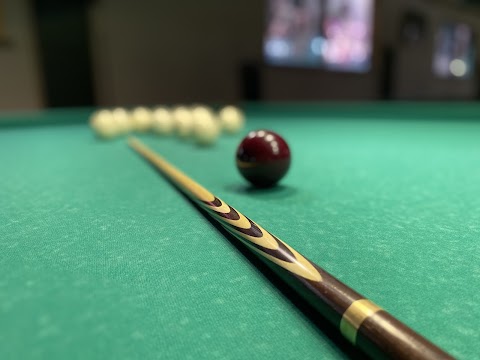 Більярдний клуб «Billiard Hall»