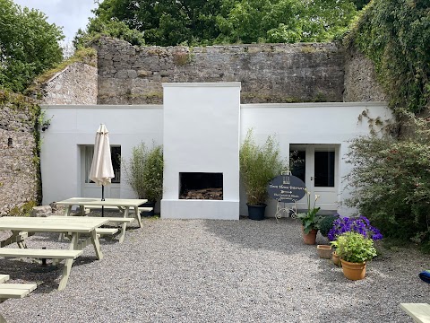 Townhouse Doneraile Interiors and Cafe