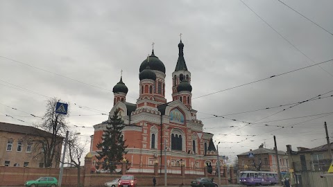 Нижній храм на честь Покрову Присвятої Богородиці та Пріснодіви Марії