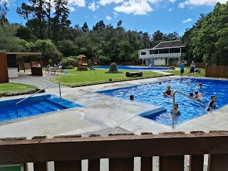 Sapphire Springs Holiday Park & Mineral Pools