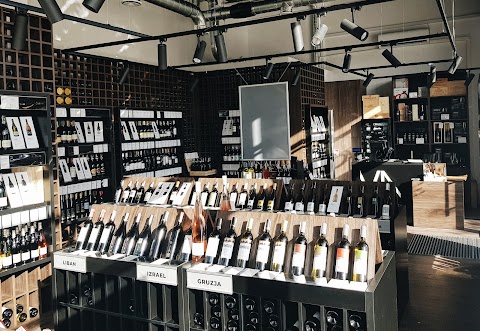 Vininova Wine Shop