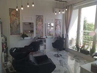 ZAKĄTEK URODY. Salon kosmetyczno-fryzjerski & BARBER