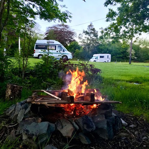 Hungry Hill Lodge and Campsite