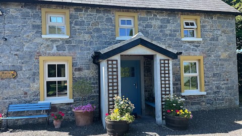 Mai’s Cottage - Self Catering Rural Retreat