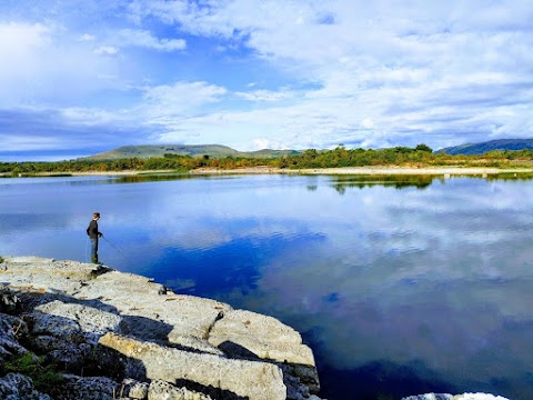 Cong Lough Mask Lake Shore Self Catering Accommodation and Angling Centre - 'Isham' Self Catering