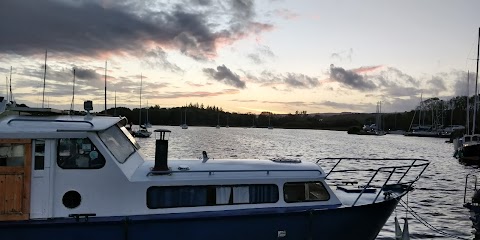 Lakeside Jetty Holiday Homes