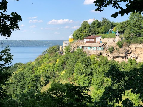 Галицький печерський Свято-Миколаївський чоловічий монастир «Галиця» Російської православної церкви в Україні