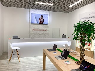 GSTORE.UA Apple Київ. Техніка Apple та аксессуари. Гарантія. Обмін. Нові та вживані iPhone, iPad, Macbook, Airpods.