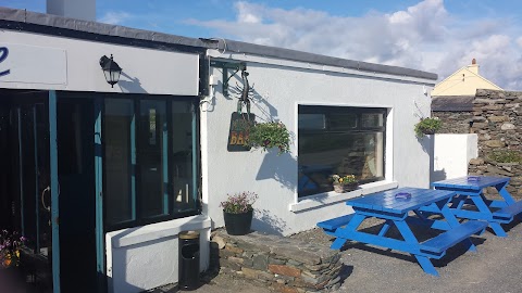 Murray's Doonmore Hotel, Bar & Restaurant - Inishbofin