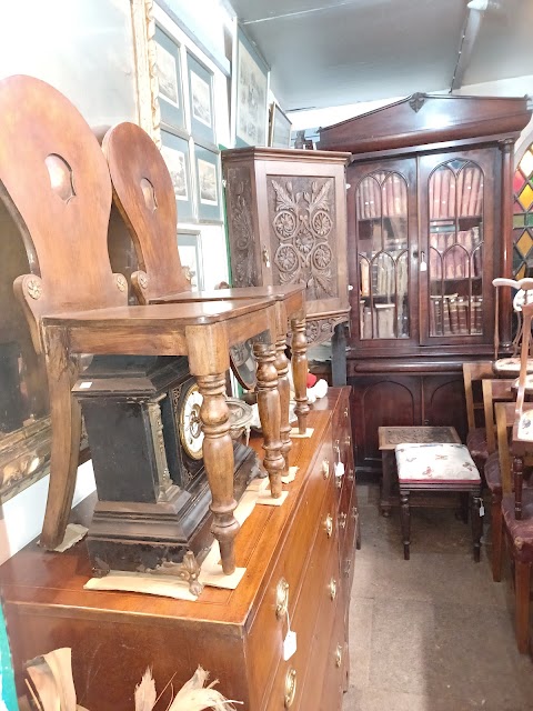 Ross Errilly Antiques