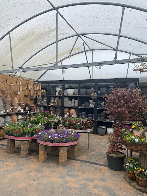 Carewswood Garden centre & cafe