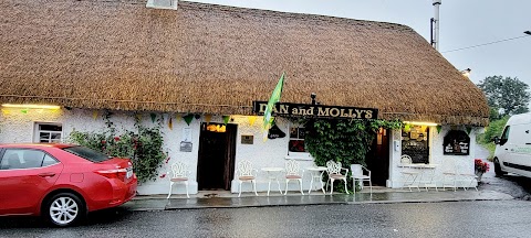 Dan and Molly's Pub