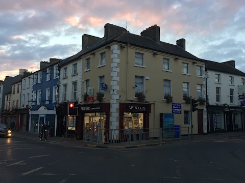 Winkles Newsagents