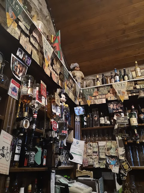 Lynott's Pub