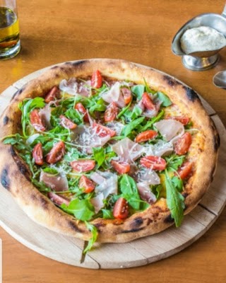 PIZZERIA MAGDALENKA