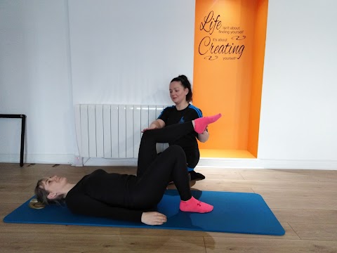 Laura's Pilates & Injury Therapy