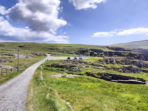 Parking for Dunlough Fort (Castle)