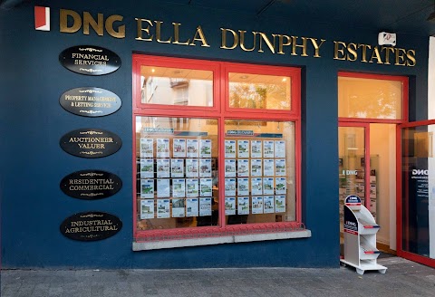 DNG Ella Dunphy