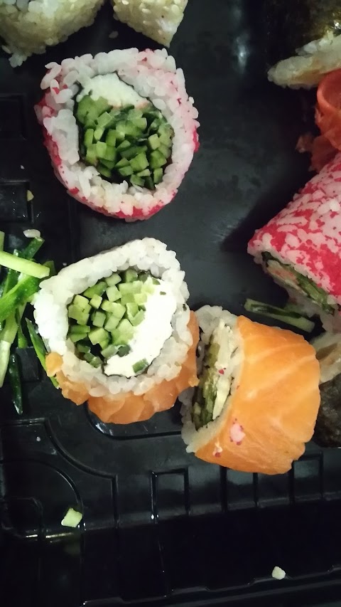 Sushi Take Out