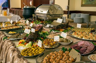 W Starym Młynie Restauracja, miejsca noclegowe przyjęcia okolicznościowe, catering.