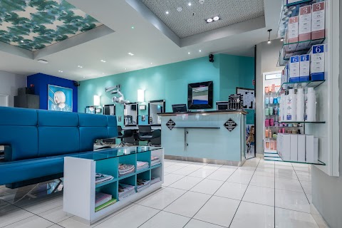 Peter Mark Hairdressers Corrib Shopping Centre Galway