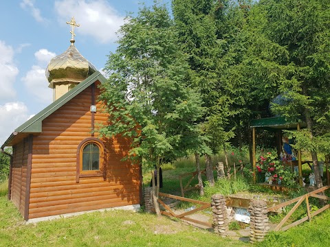 Свято-Михайлівський Угорницький монастир УПЦ