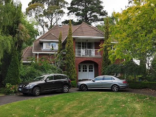 Refined Window Cleaning