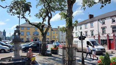 The Galtee Inn