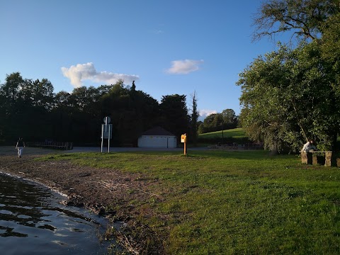 Brackley Lake Car Park