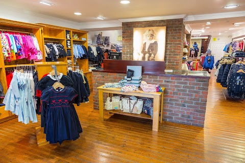 Lynes Of Killarney Childrens' Clothing & Schoolwear