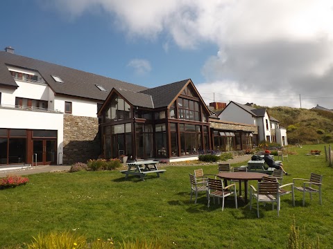 Dolphin Hotel and Restaurant Inishbofin