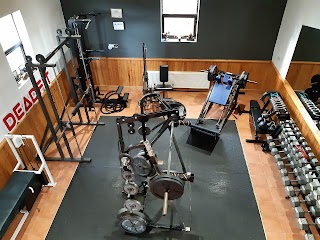 DEADFIT Gym