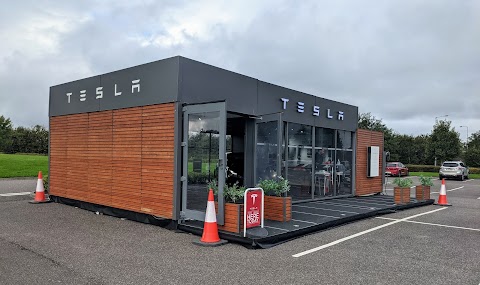 Tesla Store Cork