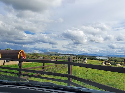 Geraghtys Farmyard Pods