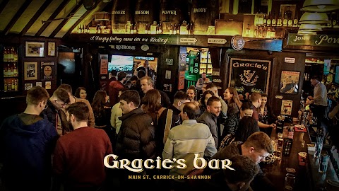 Gracie’s Bar