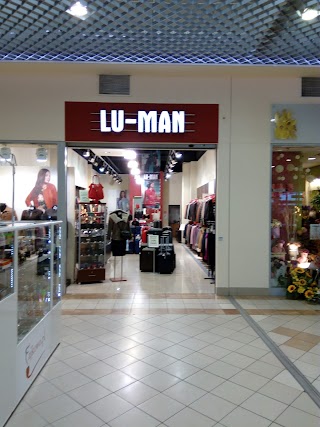 LU-MAN salon firmowy