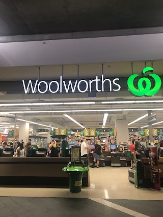 Woolworths Highpoint West