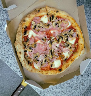 Karuzela Pizza Food Truck