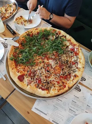 Szkolna Pizza i Naleśniki