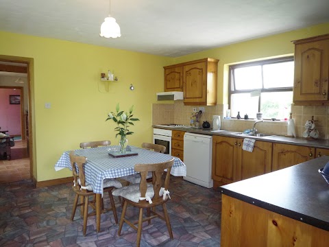 Trident Holiday Homes - Sheans Holiday Cottage