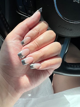 Gold Class Nails Ripley